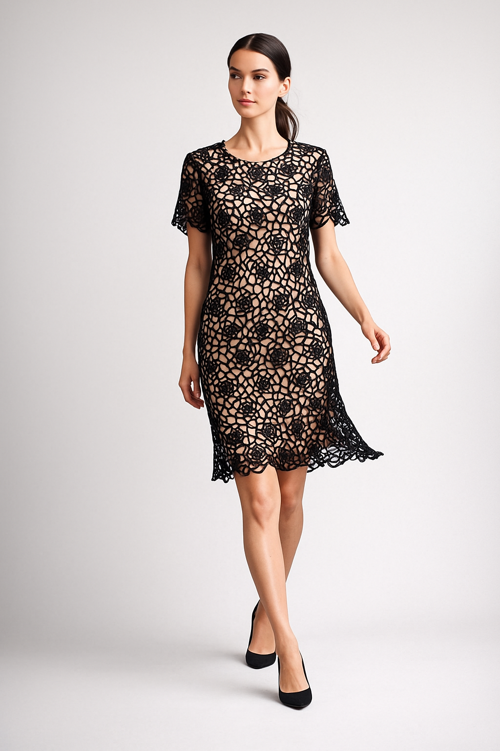 Quiz Black Crochet Lace Overlay Nude Lined Dress – UK 14 (EU 42)
