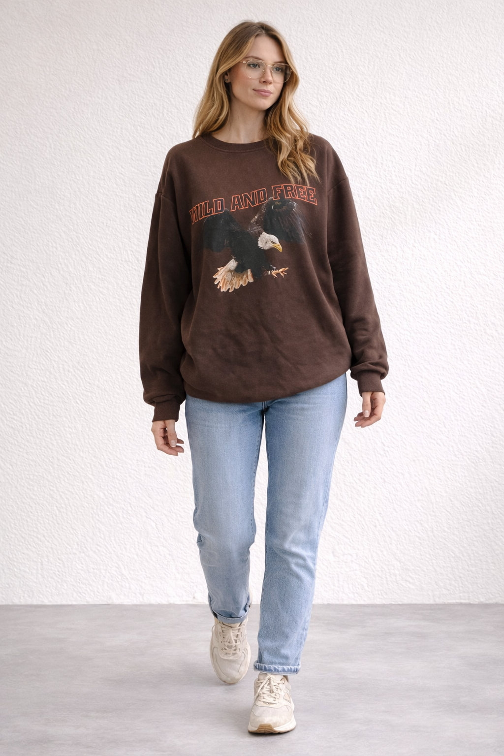 PrettyLittleThing Brown “Wild and Free” Eagle Sweatshirt Size S