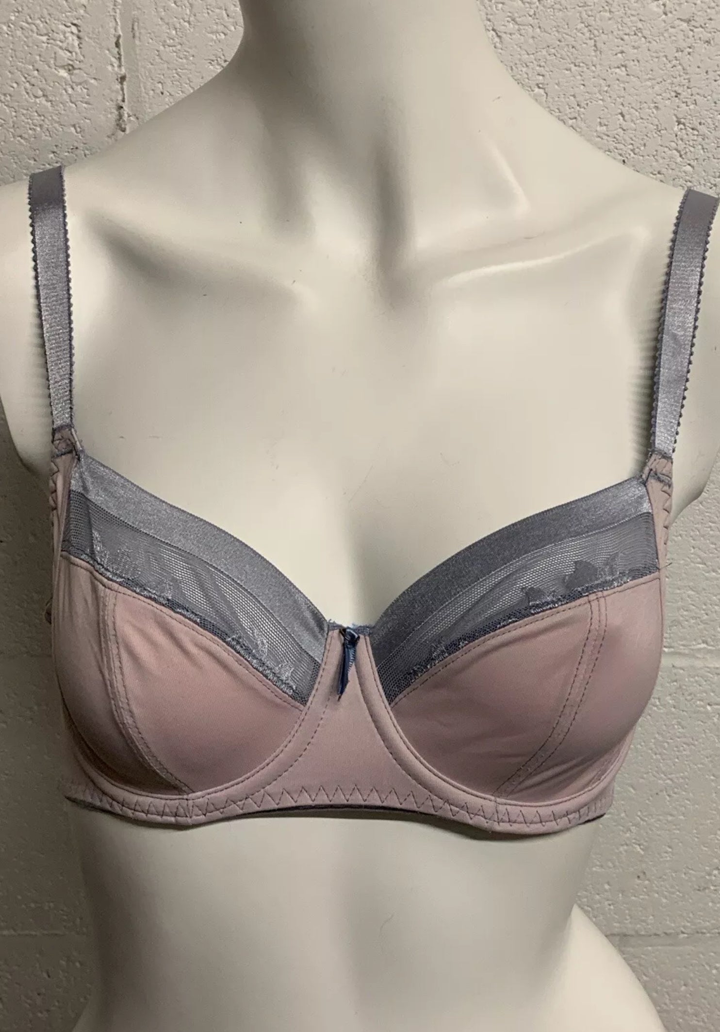 Fantasie dusty pink & grey mesh underwired bra 30DD