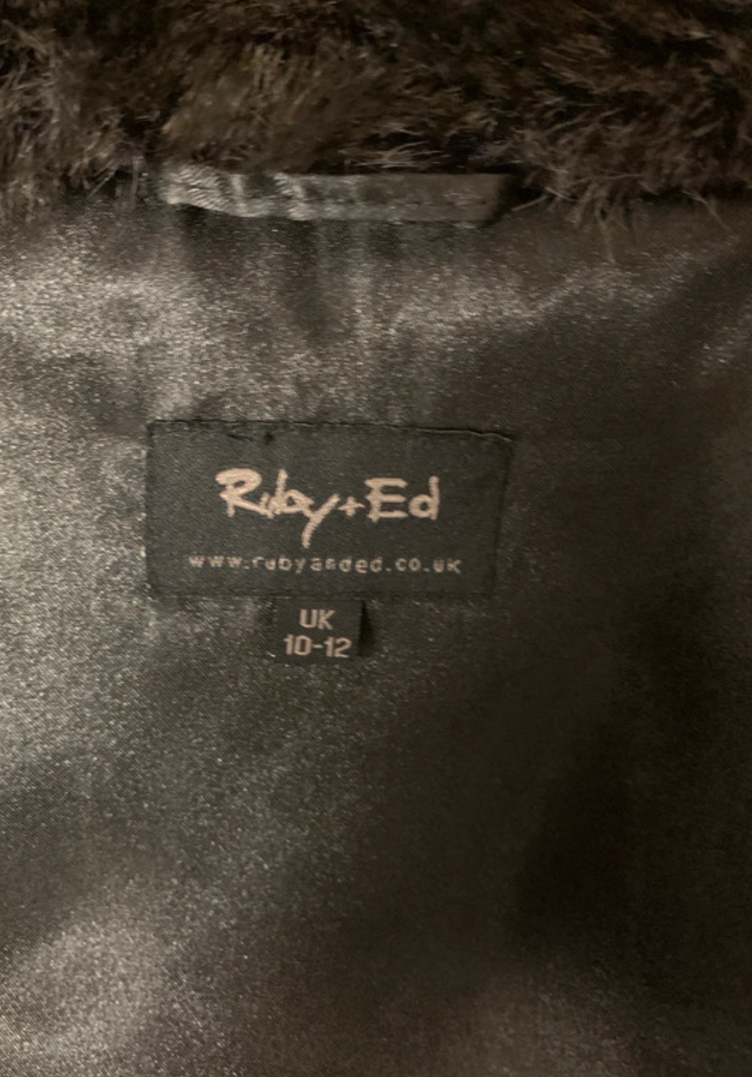 Ruby+Ed Black Faux Fur Gilet Waistcoat UK 10–12