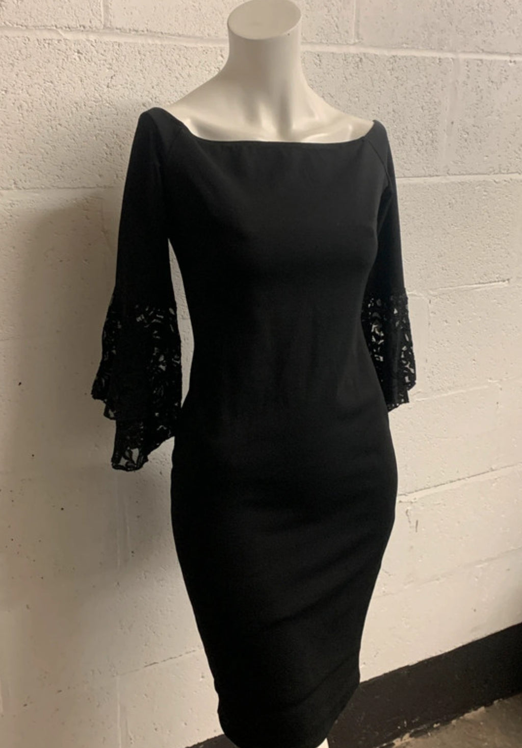 Jessica Wright “Zazie” Black Bardot Bodycon Dress with Lace Bell Sleeves UK 10