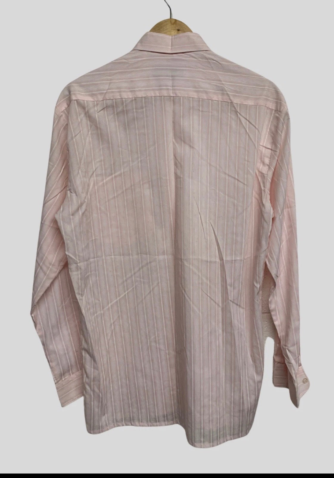 C&A Mens Pink Pinstripe Shirt – Size M – Long Sleeve Button Up