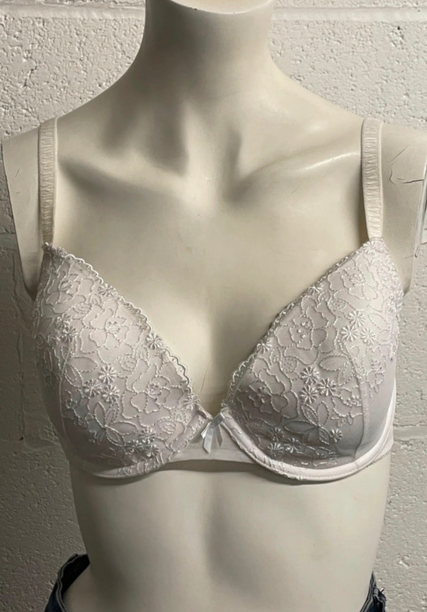 M&S White Lace Underwired Bra 32DD (70E) Floral