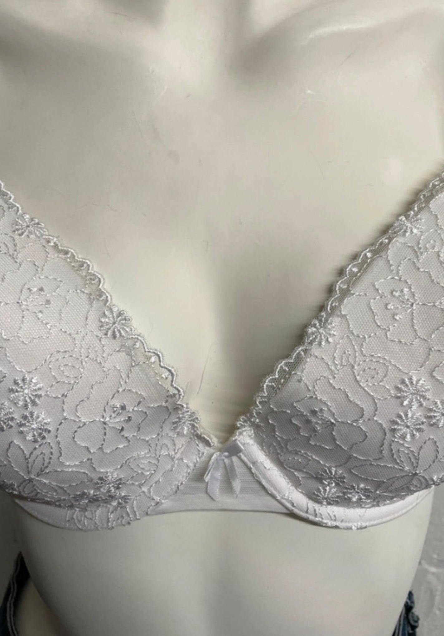 M&S White Lace Underwired Bra 32DD (70E) Floral
